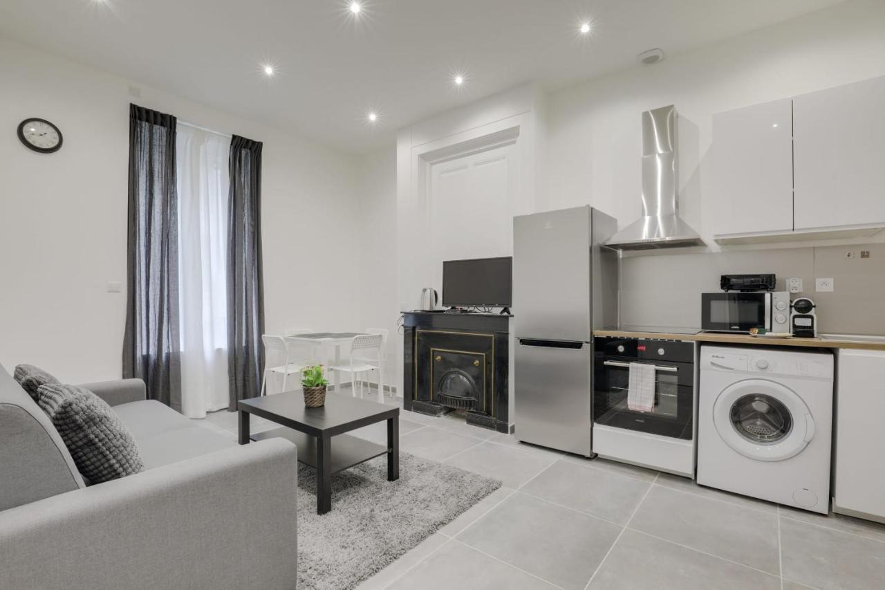 شقة Guestready - 1-Br, 5 Minutes From Train Station ليون المظهر الخارجي الصورة
