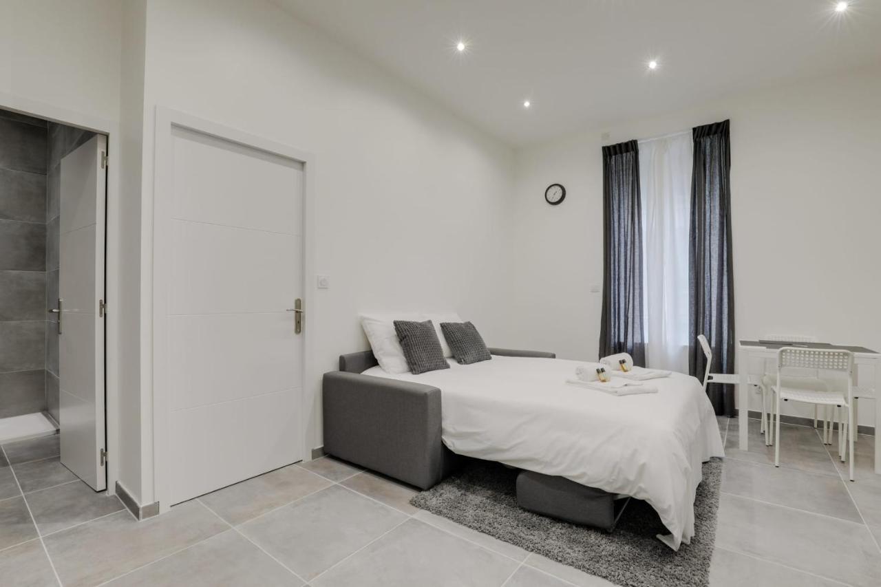 شقة Guestready - 1-Br, 5 Minutes From Train Station ليون المظهر الخارجي الصورة